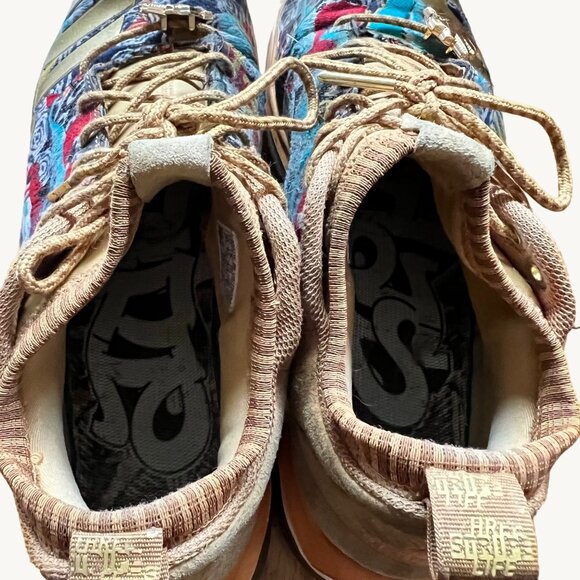 Adidas Size 10 Black Brown Gold Iconic Trainer NYC Legend Pack Shoes BY3305 - Picture 12 of 14